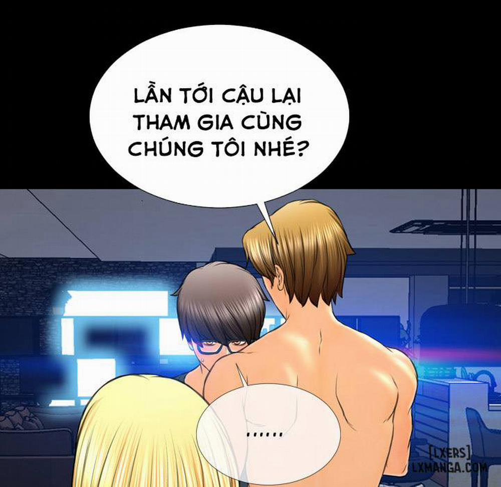 Cửa Hàng Đồ Chơi Người Lớn 48 trang 23