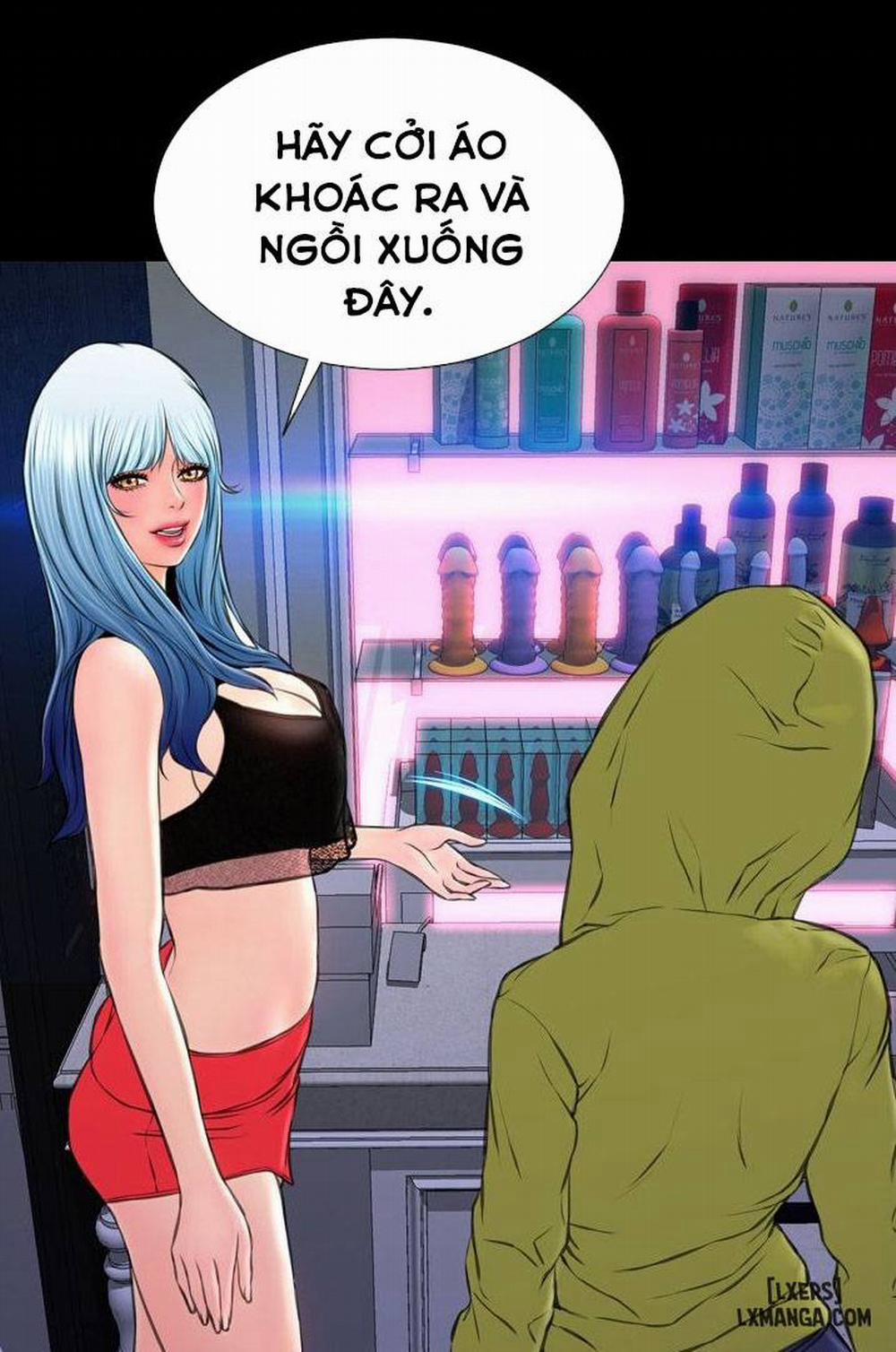 Cửa Hàng Đồ Chơi Người Lớn 60 trang 76