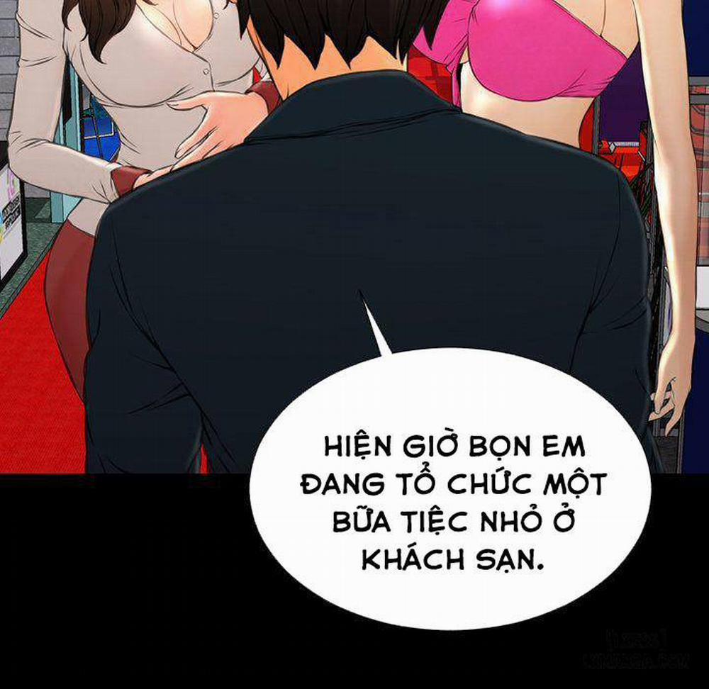 Cửa Hàng Đồ Chơi Người Lớn 68 trang 84