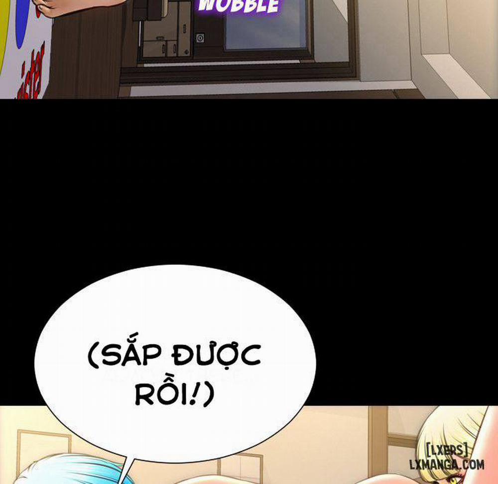 Cửa Hàng Đồ Chơi Người Lớn 70 trang 35