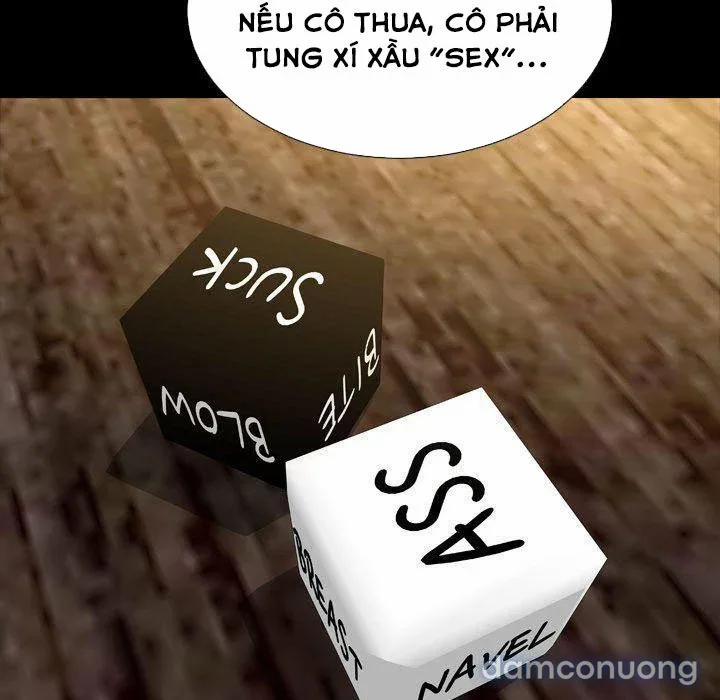 Em Gái Bán Hàng Sextoy 68 trang 135