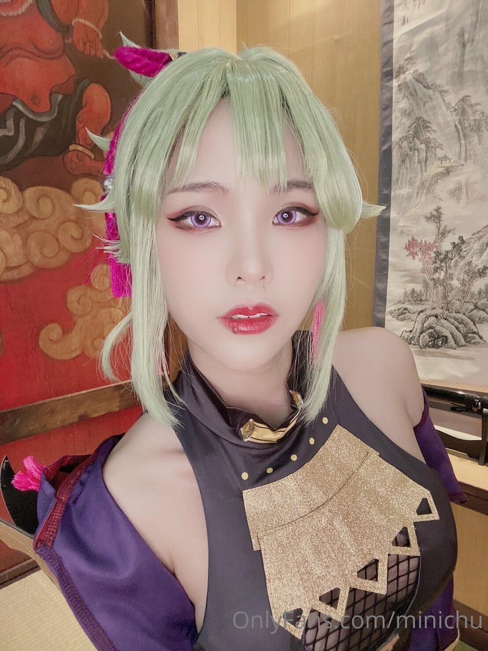 Hình Cosplay 10 0 Minichu trang 4