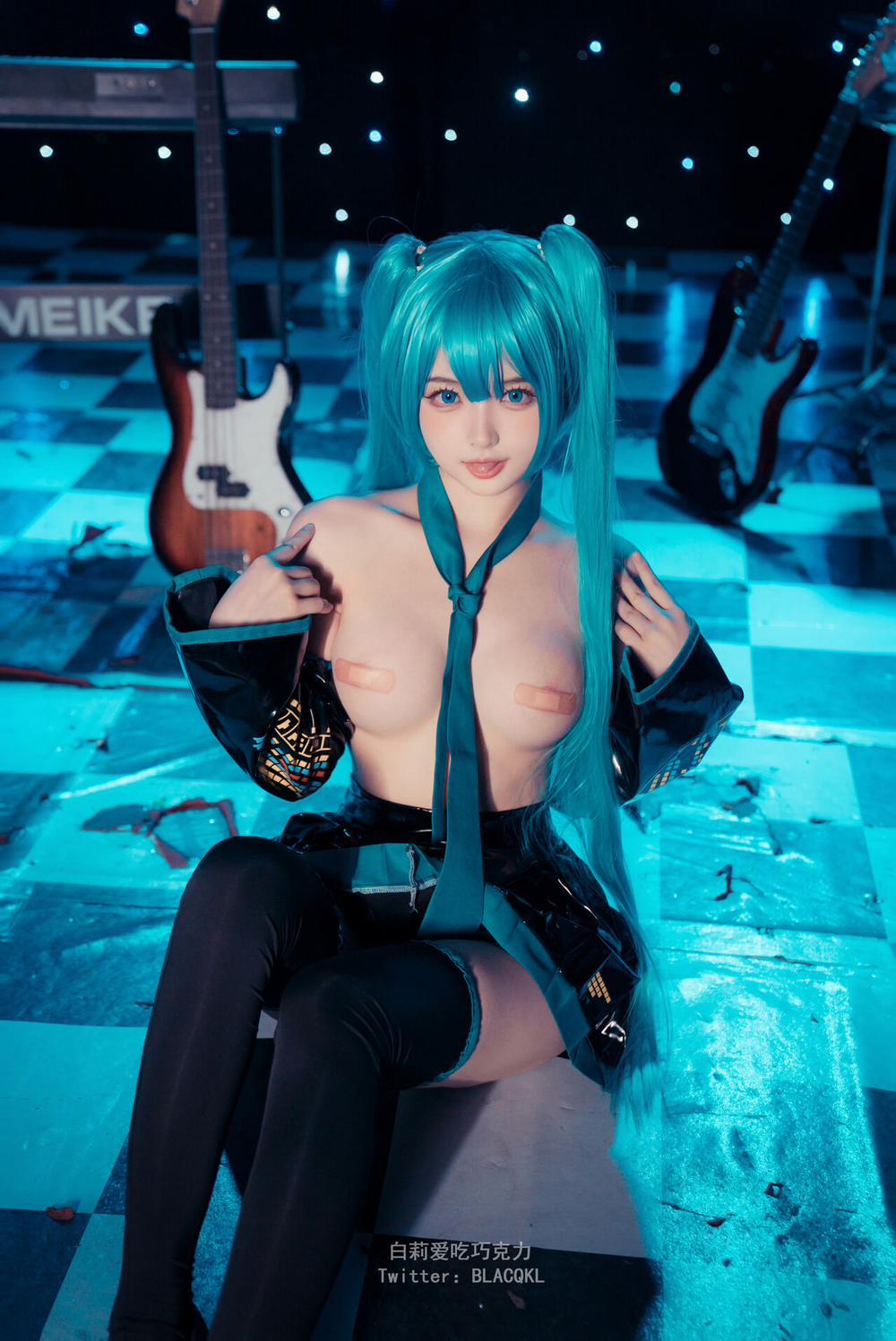 Hình Cosplay 168 0 白莉爱吃巧克力 trang 39