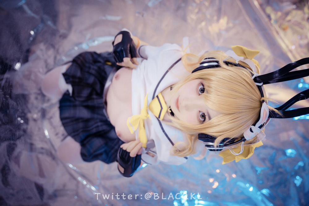 Hình Cosplay 171 0 白莉爱吃巧克力 trang 17