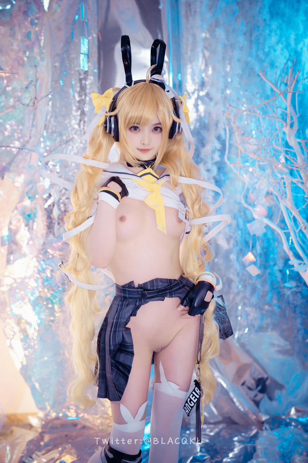 Hình Cosplay 171 0 白莉爱吃巧克力 trang 75