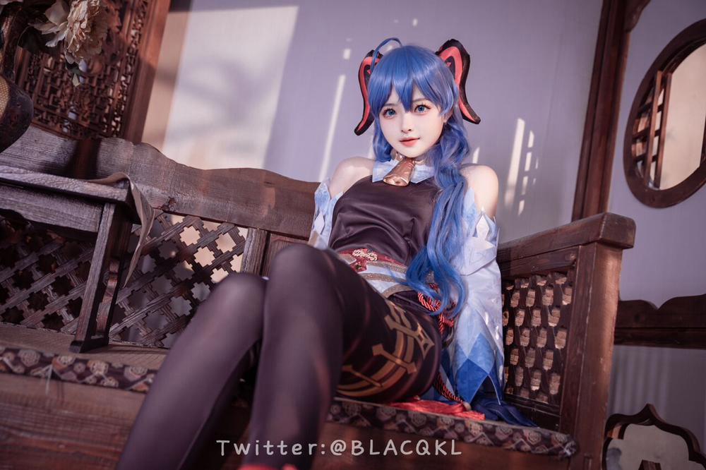 Hình Cosplay 175 0 白莉爱吃巧克力 trang 30