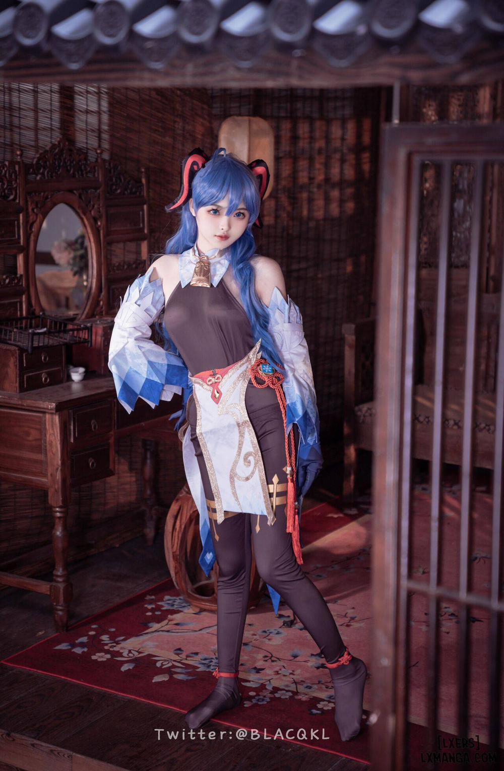 Hình Cosplay 175 0 白莉爱吃巧克力 trang 50