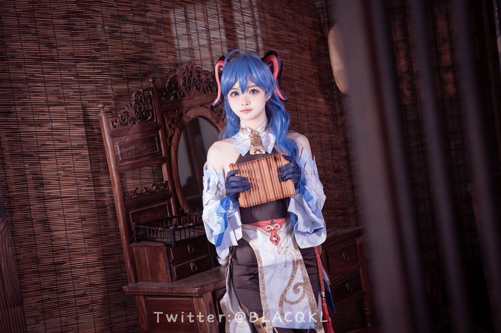 Hình Cosplay 175 0 白莉爱吃巧克力 trang 85