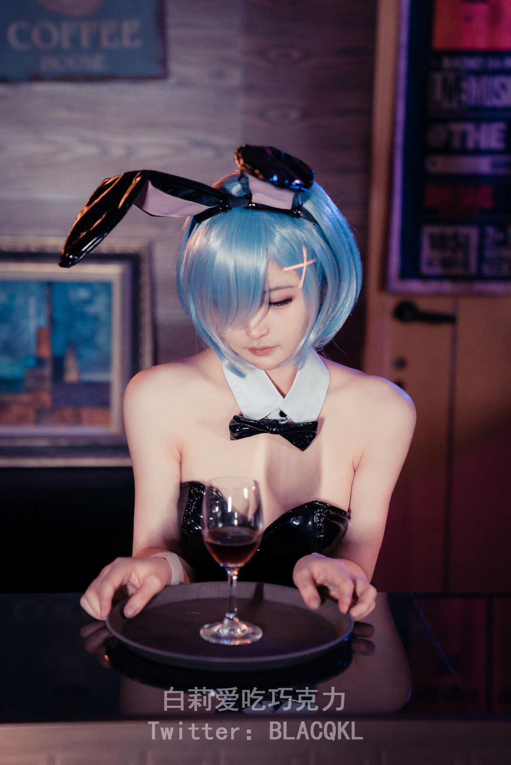 Hình Cosplay 177 0 白莉爱吃巧克力 trang 21