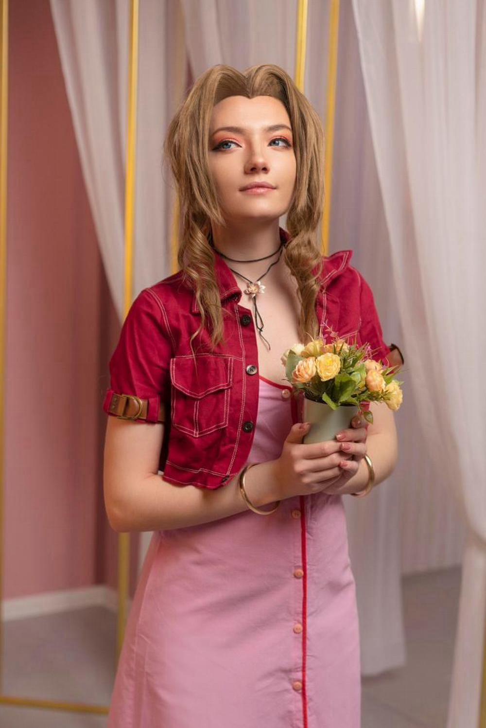 Hình Cosplay 19 0 CarryKey trang 0