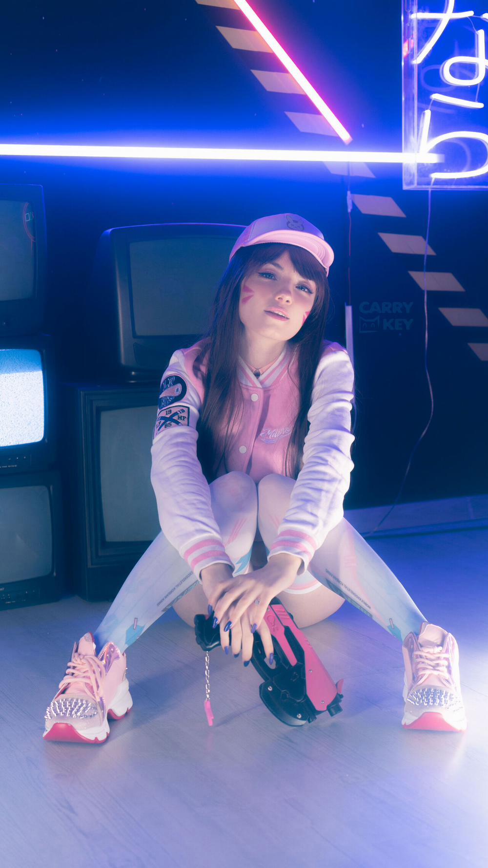 Hình Cosplay 650 0 Carry Key trang 23