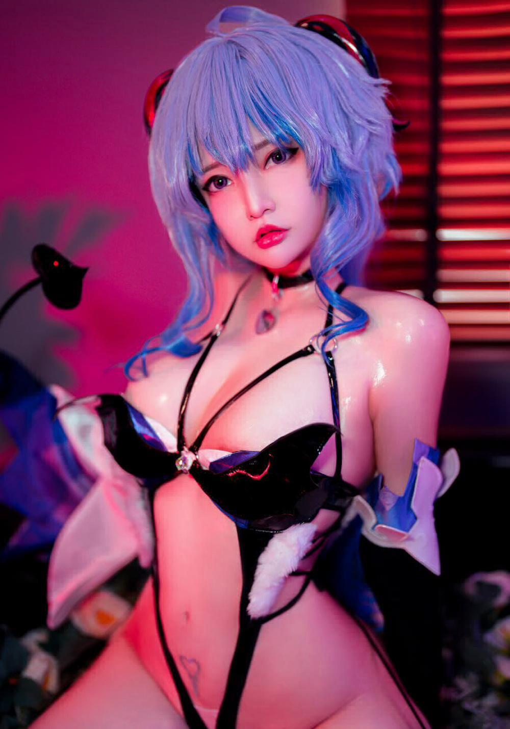 Hình Cosplay 654 0 Potato Godzilla trang 19