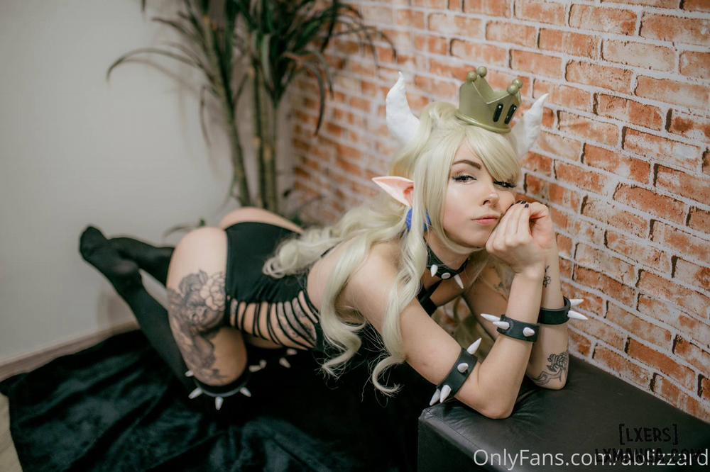 Hình Cosplay 732 0 Amanda Welp trang 5