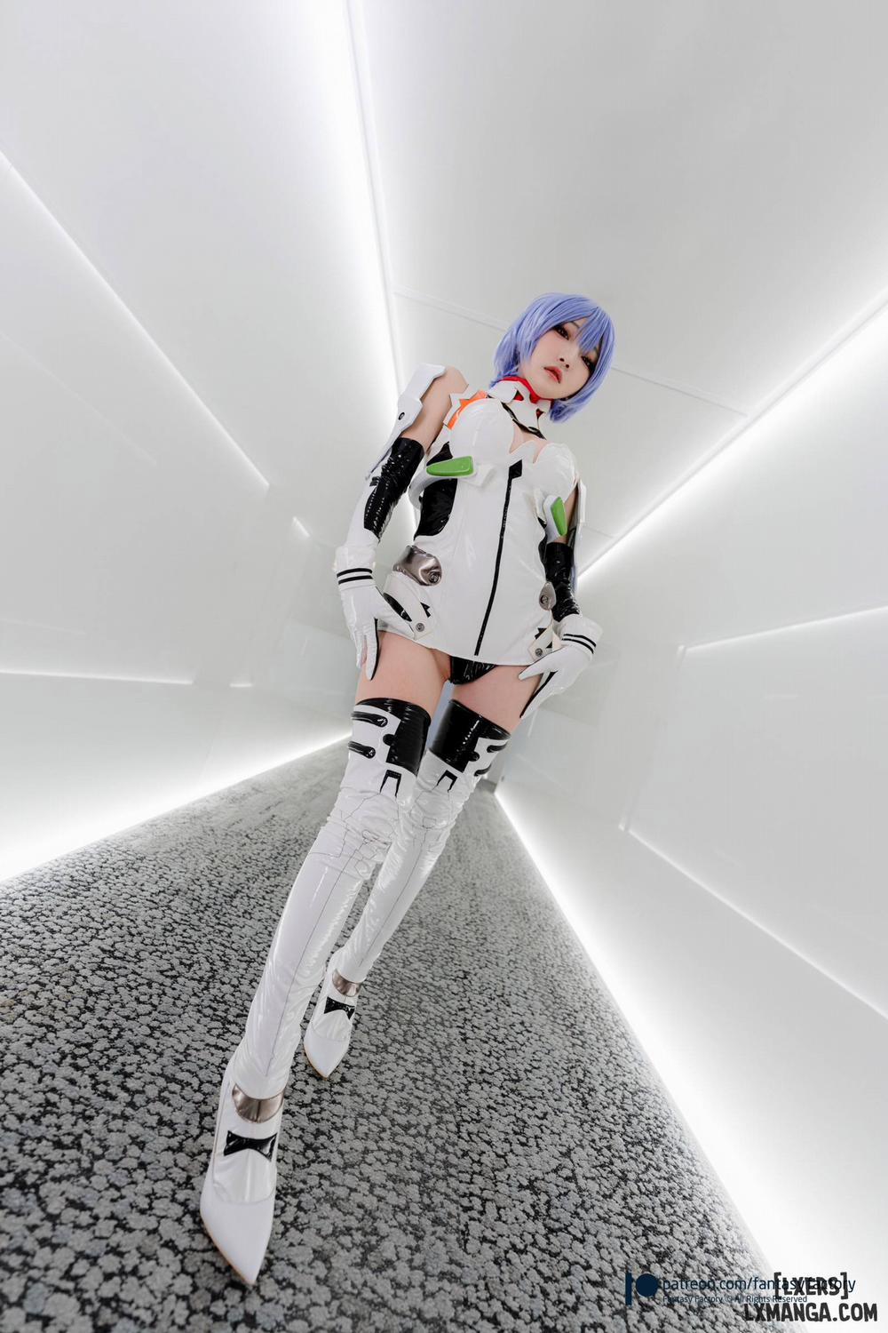 Hình Cosplay 741 - Siao Ding trang 7