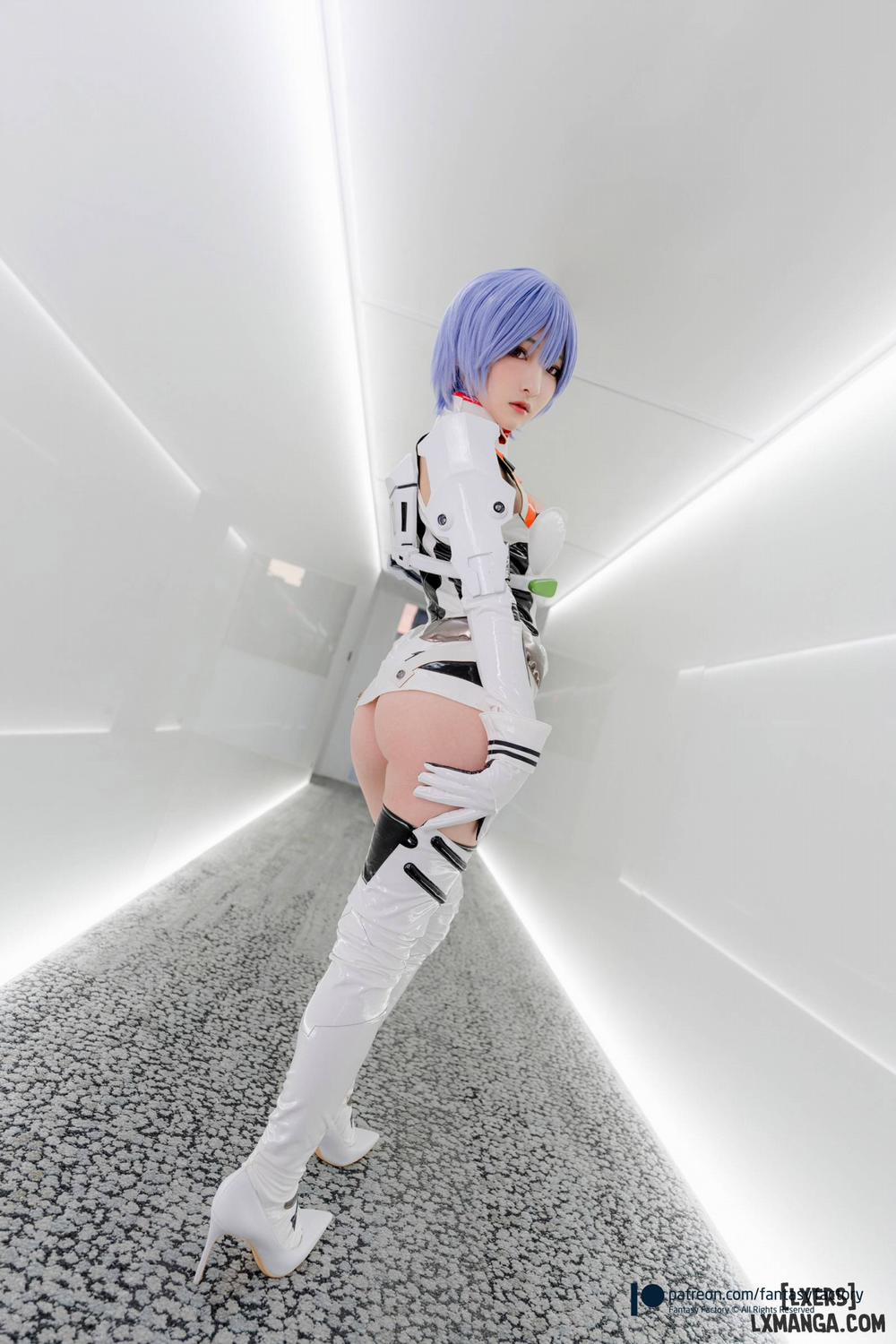 Hình Cosplay 741 - Siao Ding trang 9