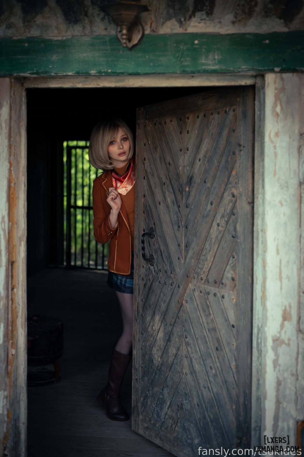 Hình Cosplay 792 - Tsuki Desu trang 5