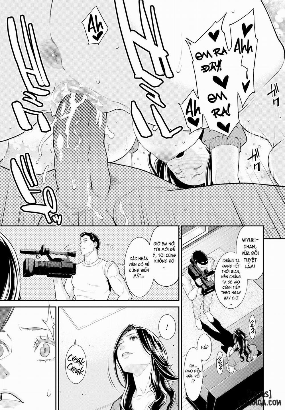 Hitozuma no Himitsu 4 trang 10