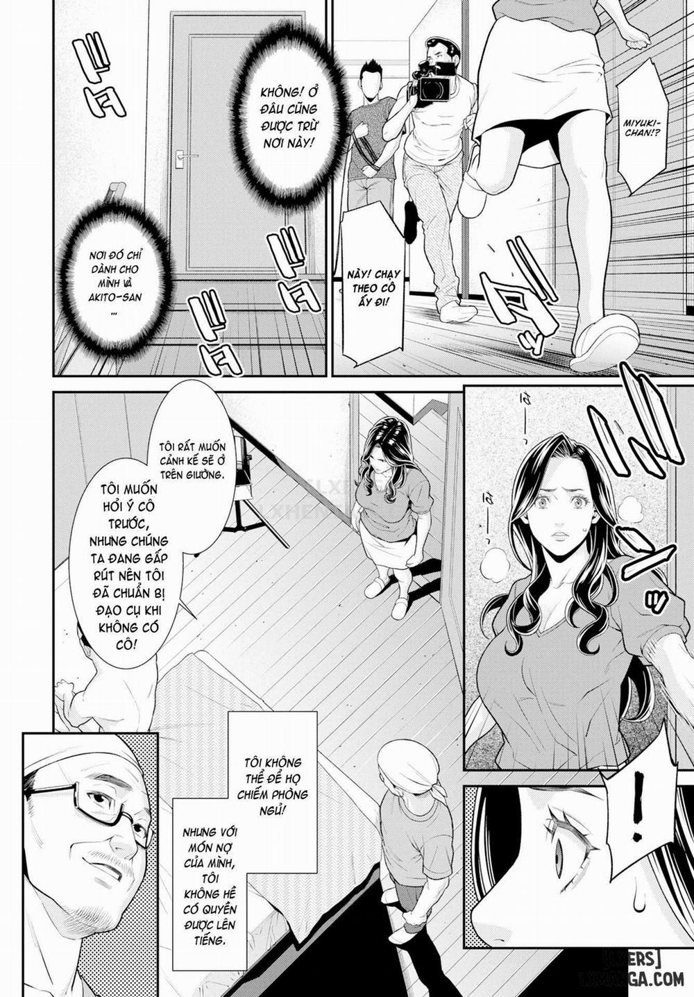 Hitozuma no Himitsu 4 trang 11