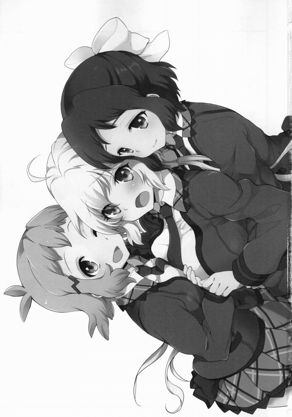 Nakayoshi Nakayoshi Nakayoshi (Senki Zesshou Symphogear) Oneshot trang 2