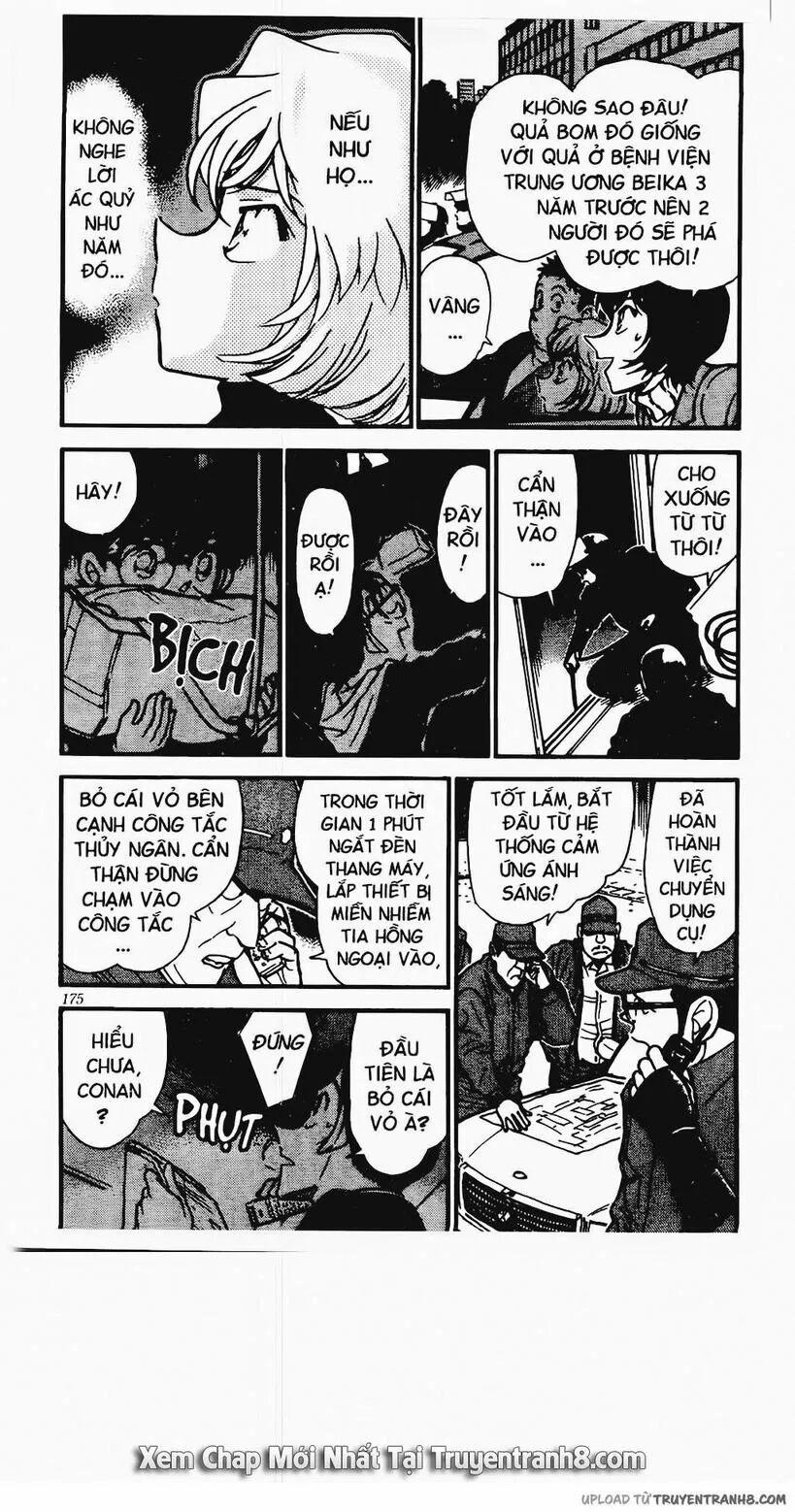Thám Tử Conan 372 trang 4
