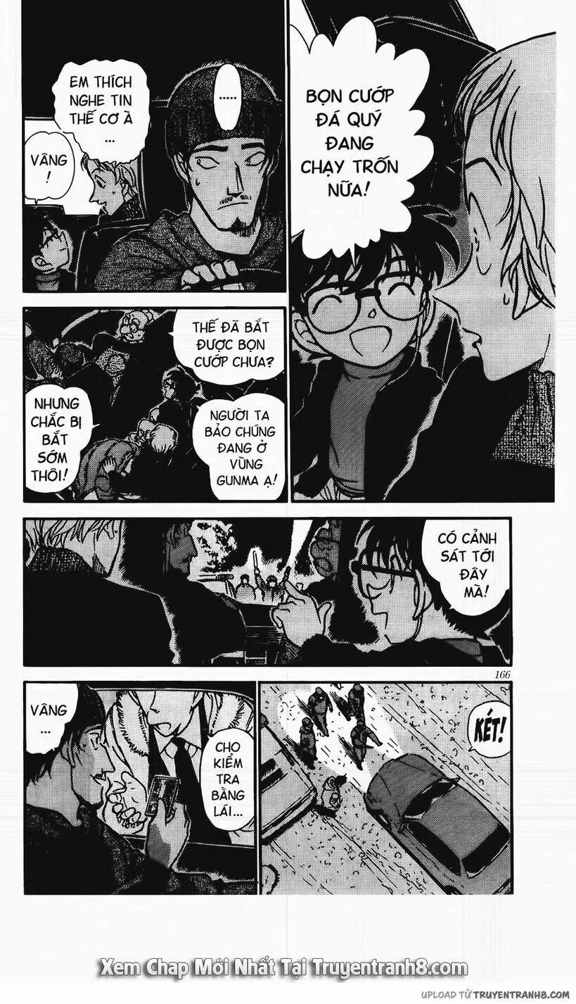 Thám Tử Conan 382 trang 5