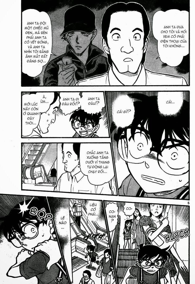 Thám Tử Conan 704 trang 4
