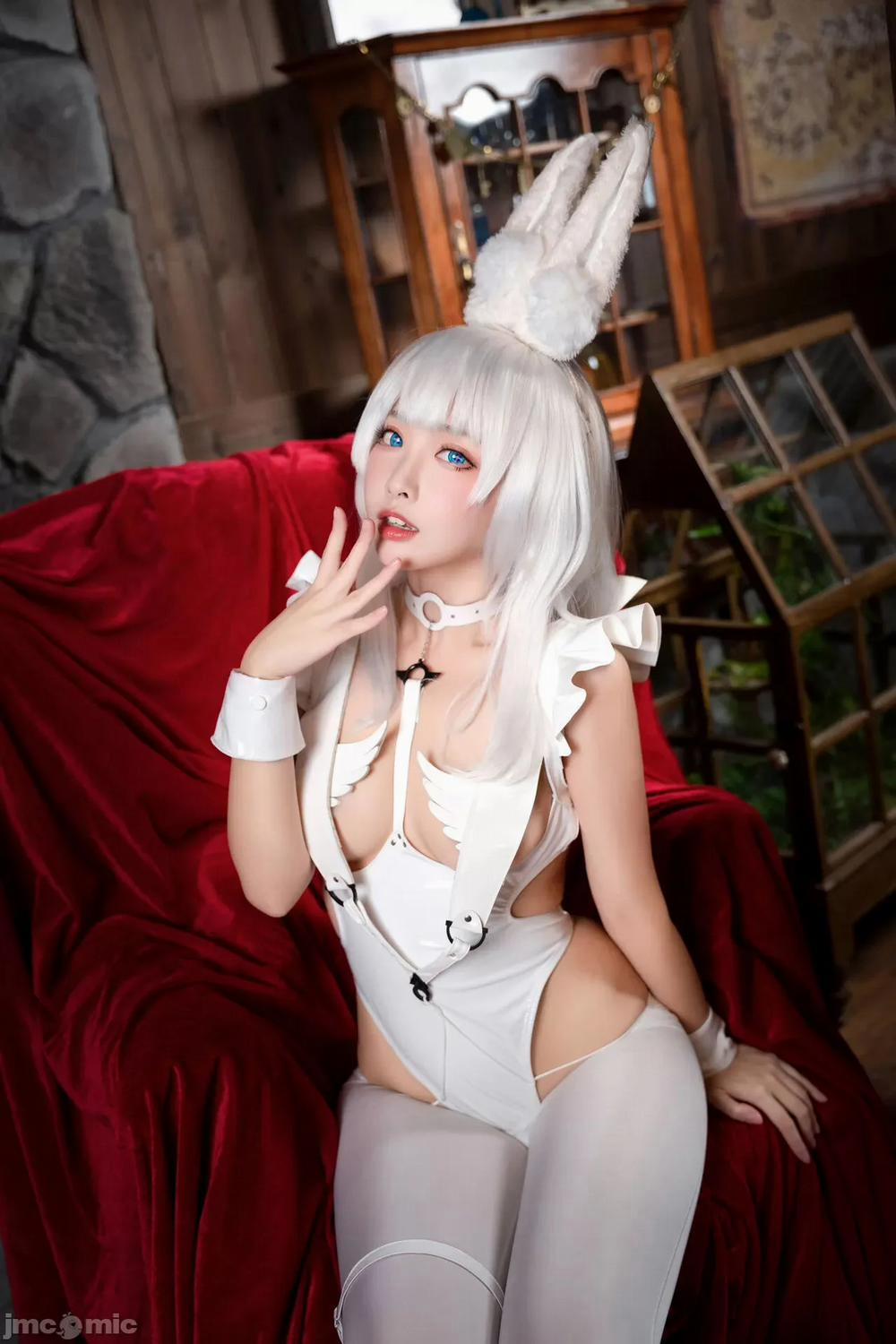 Tuyển Tập Cosplay 12 trang 21